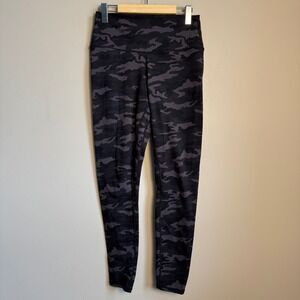 Sunzel Women's Camo Print High Waisted‎ Athletic Leggings Gray Size Large Active